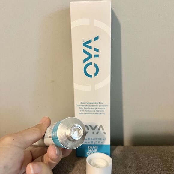 OYA Demi Permanent Color Demi-Permanent Shade 40N New In Box Sealed full size - Picture 2 of 6